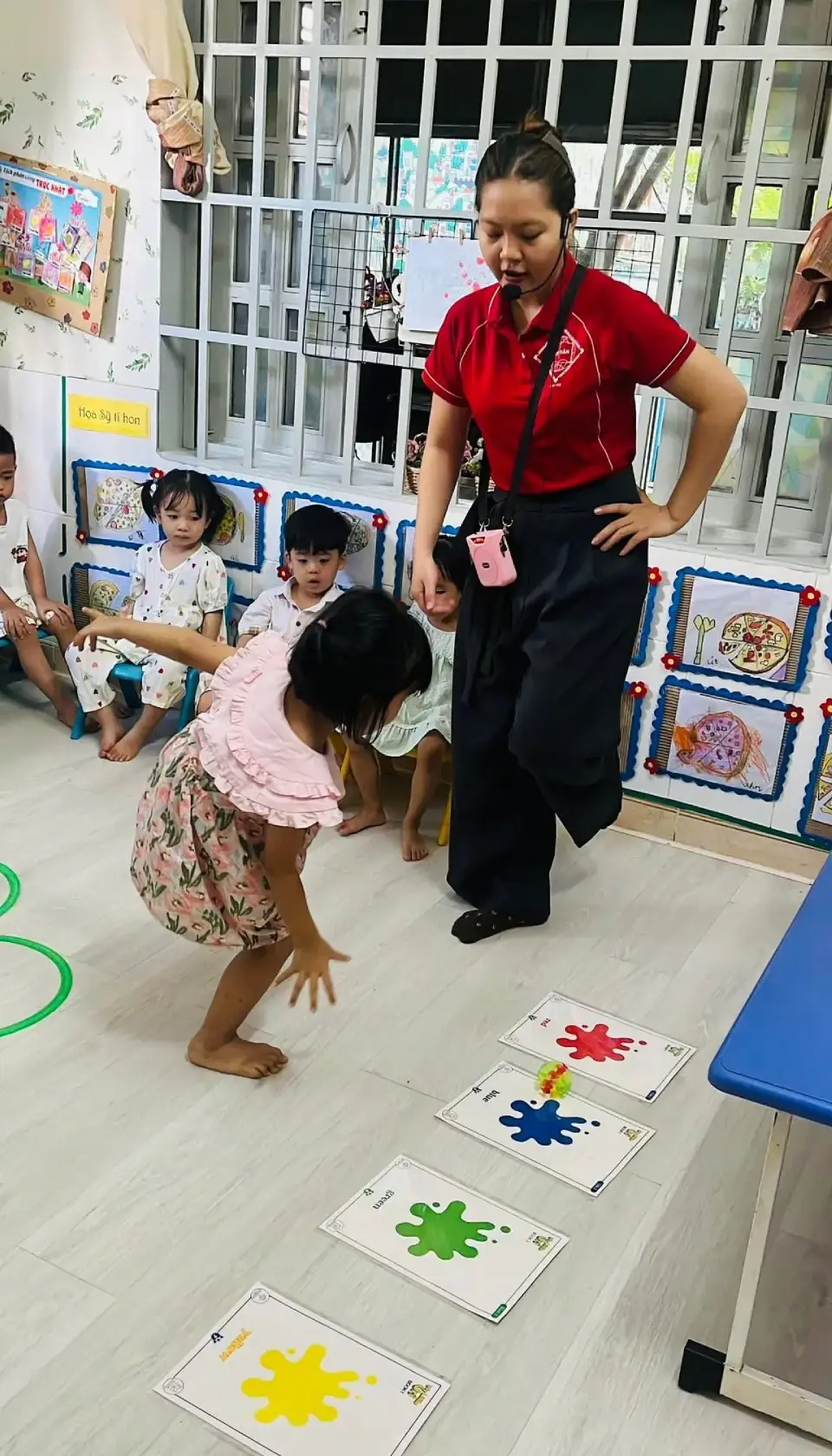 Học qua chơi tại Mầm non Hoàng Kim lớp Gấu xám