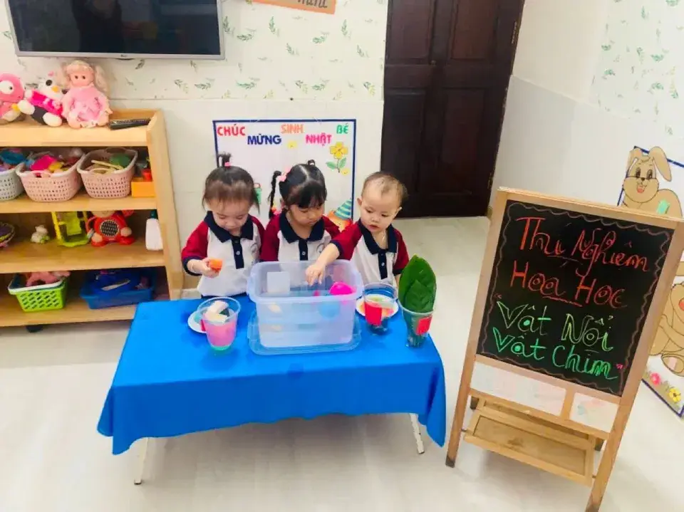 Học qua chơi lớp Thỏ trắng