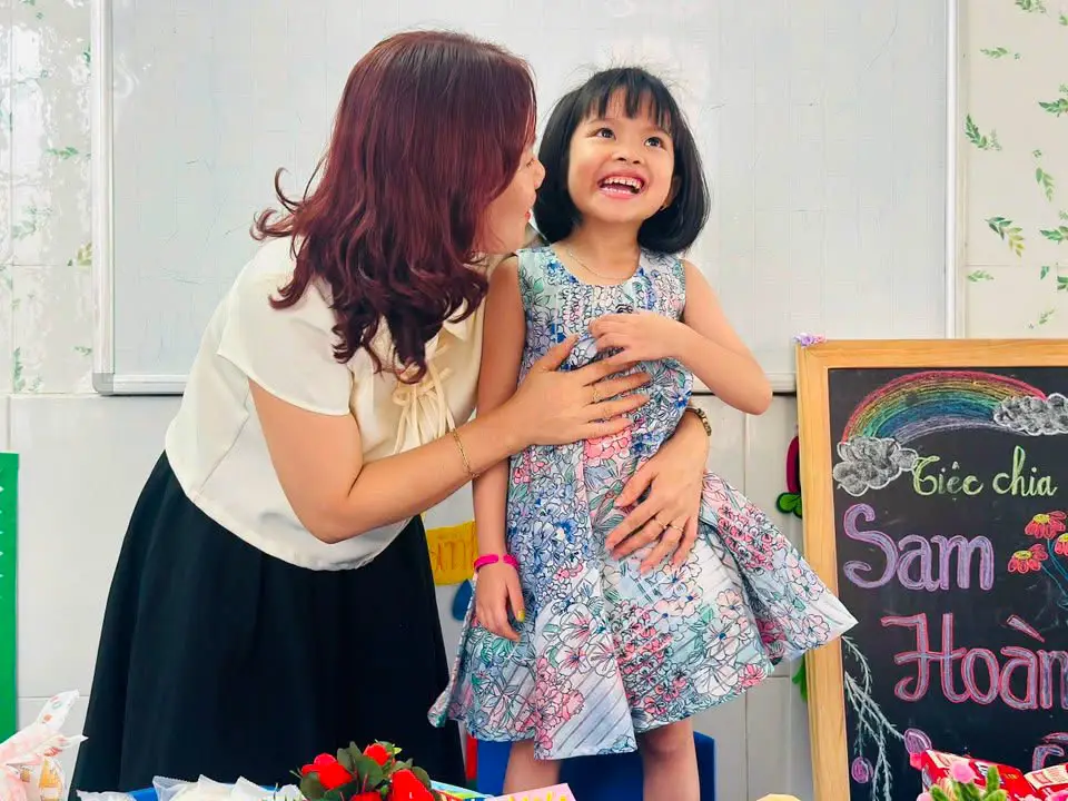 Kỷ niệm trước khi bé Sam Hoàng Anh bước vào lớp 1